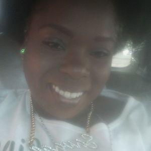 Meet your Posher, Amelia